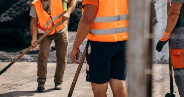 utrudnienia-na-drodze-powiatowej-m--koszyce-----dk-auto-3772